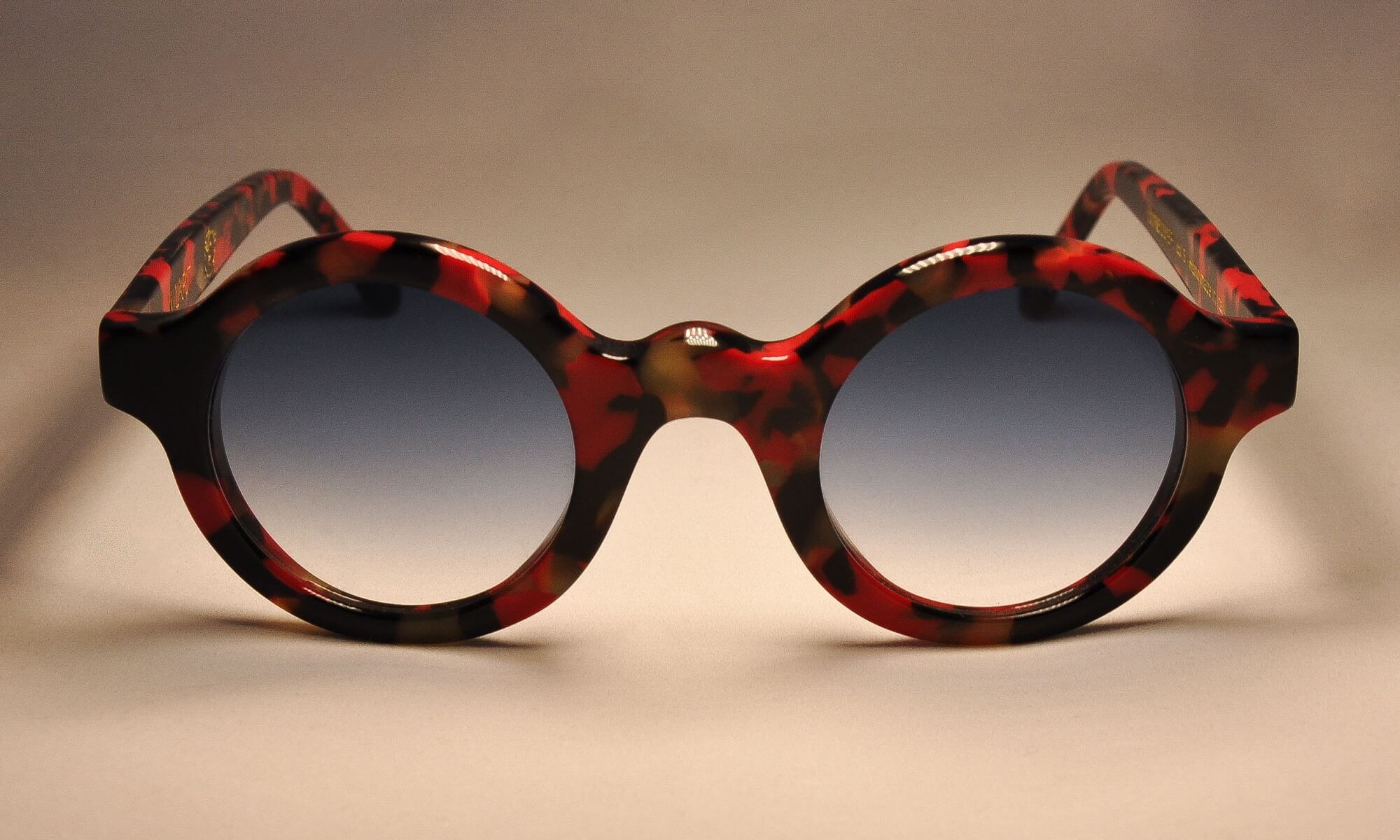 Corbusier | Havana Red